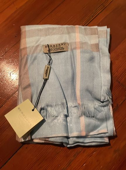 Burberry Accessories - burberry cashmere scarf